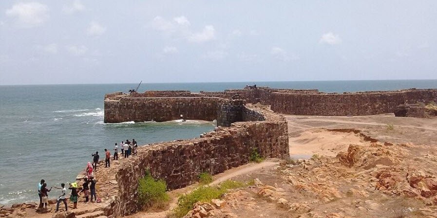 Nivati Fort, Maharashtra, India